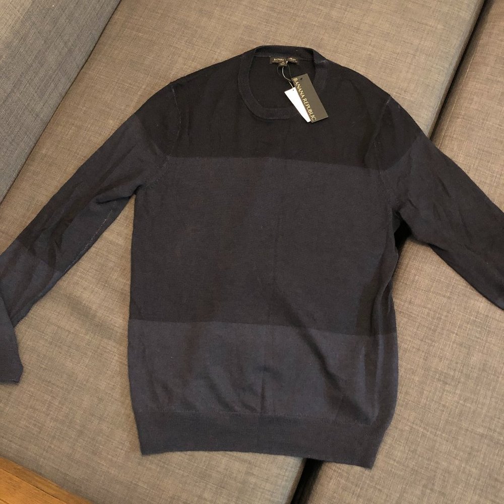 Banana Republic Extra Fine Italian Merino Sweater